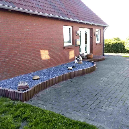 Holiday home Vor Den Toren Greetsiels *